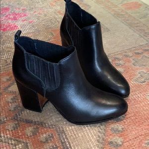 Kelsi Dagger Shoes - Kelsi Dagger Black Booties Kelsi Dagger Shoes - Kelsi Dagger Black Booties